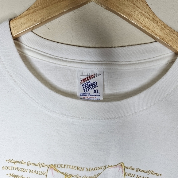 Hilton Head Island Graphic Shirt Size XL on a Jerzee's Combined Cotton - Picture 4 of 6